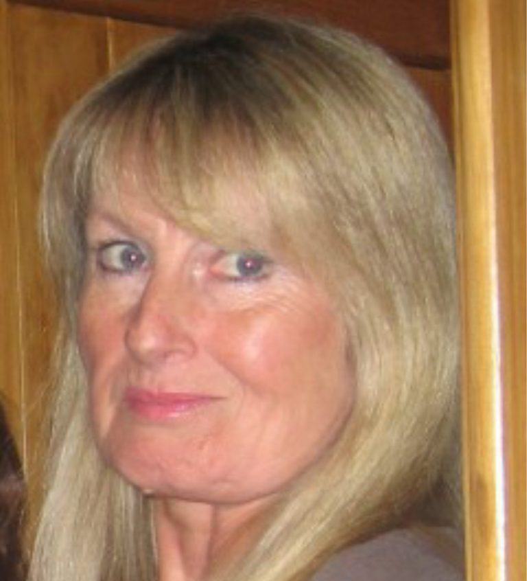 erica byrne2 768x846